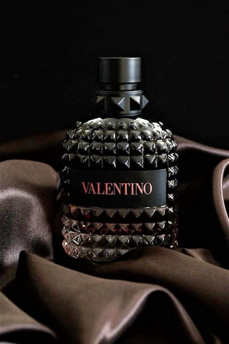 Valentino Uomo